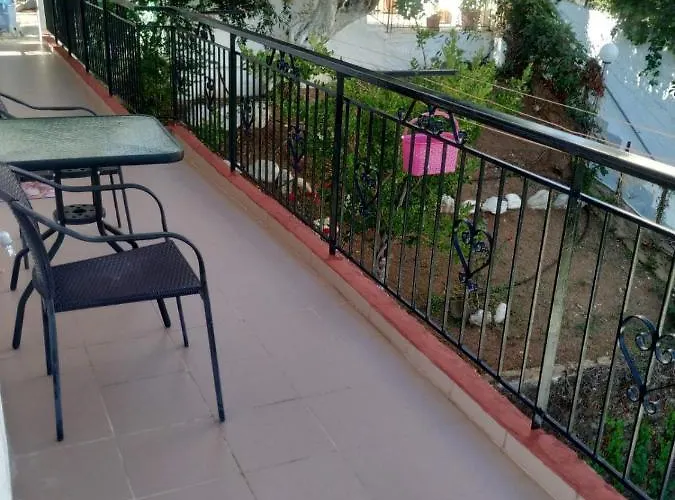 Apartamento Bousounis *