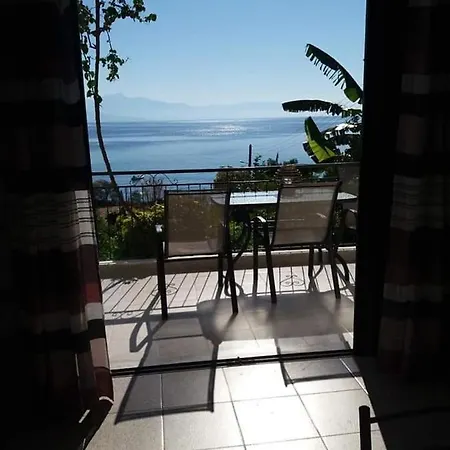 公寓 Bousounis 克拉尼