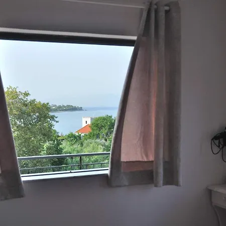 Apartment Bousounis *