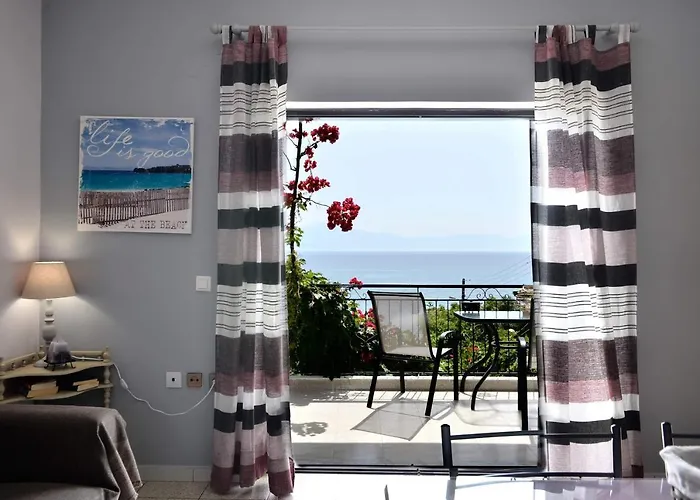 Bousounis חראני