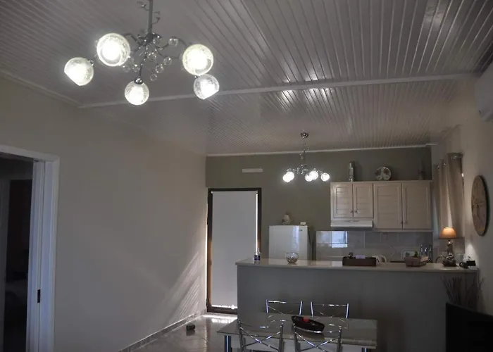 Bousounis חראני