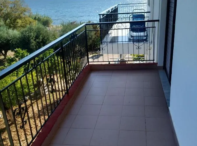 Bousounis Apartmán *